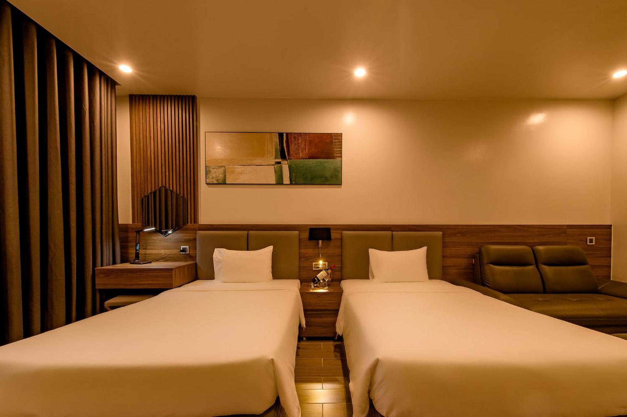 Zen Riverside Hotel&Residences Hai Phong Exterior foto
