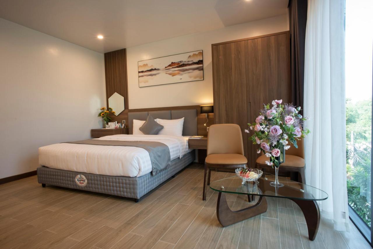 Zen Riverside Hotel&Residences Hai Phong Exterior foto